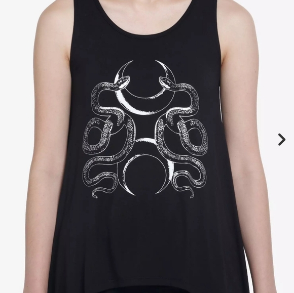 Social Collision Moon Snake Shark Bite Girls Tank Top size 1 - Picture 1 of 5